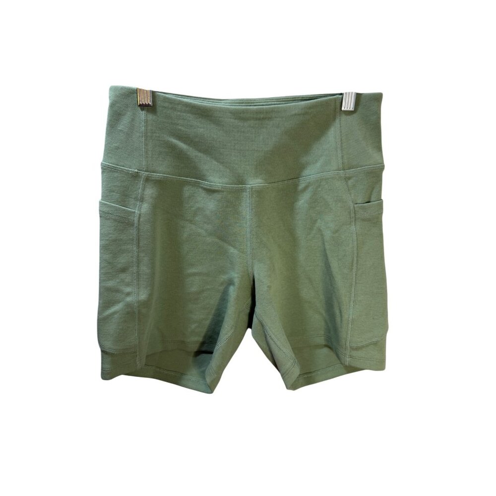 Womens Medium Green High-Waist Yoga Shorts With Pockets‎